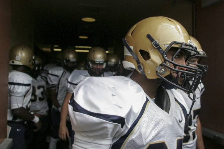 Football: DV goes to Calif.